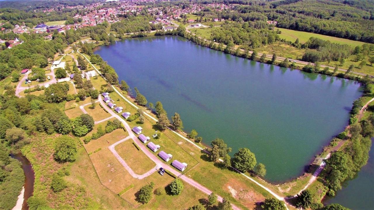 Camping Les Ballastieres - Vosges Du Sud Hotel Champagney Exterior foto