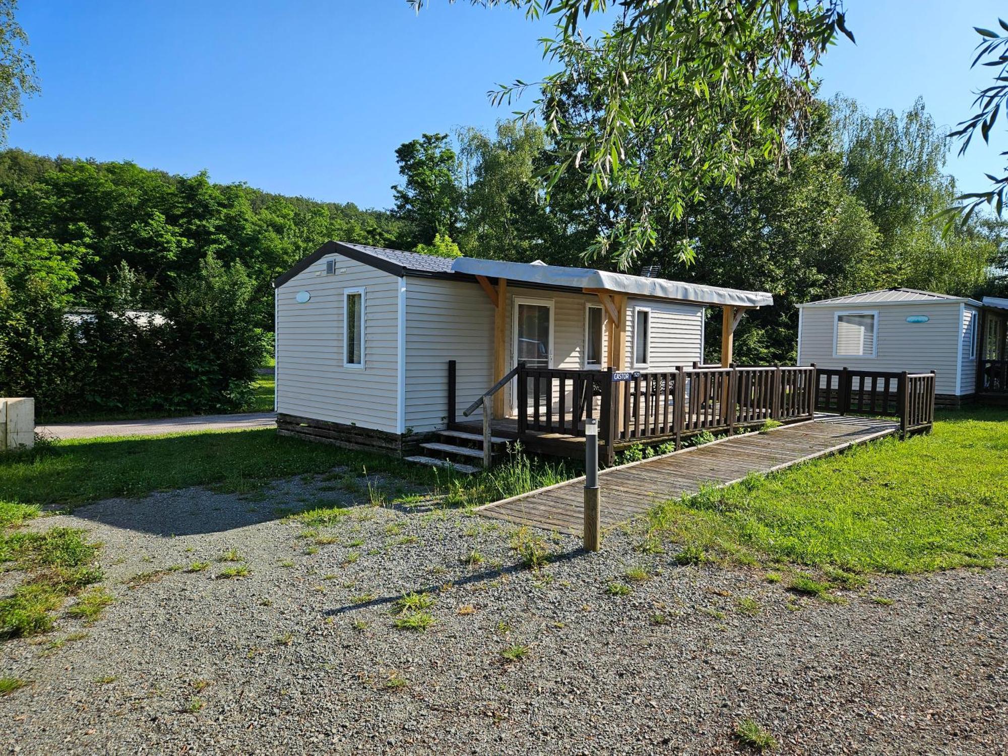 Camping Les Ballastieres - Vosges Du Sud Hotel Champagney Exterior foto