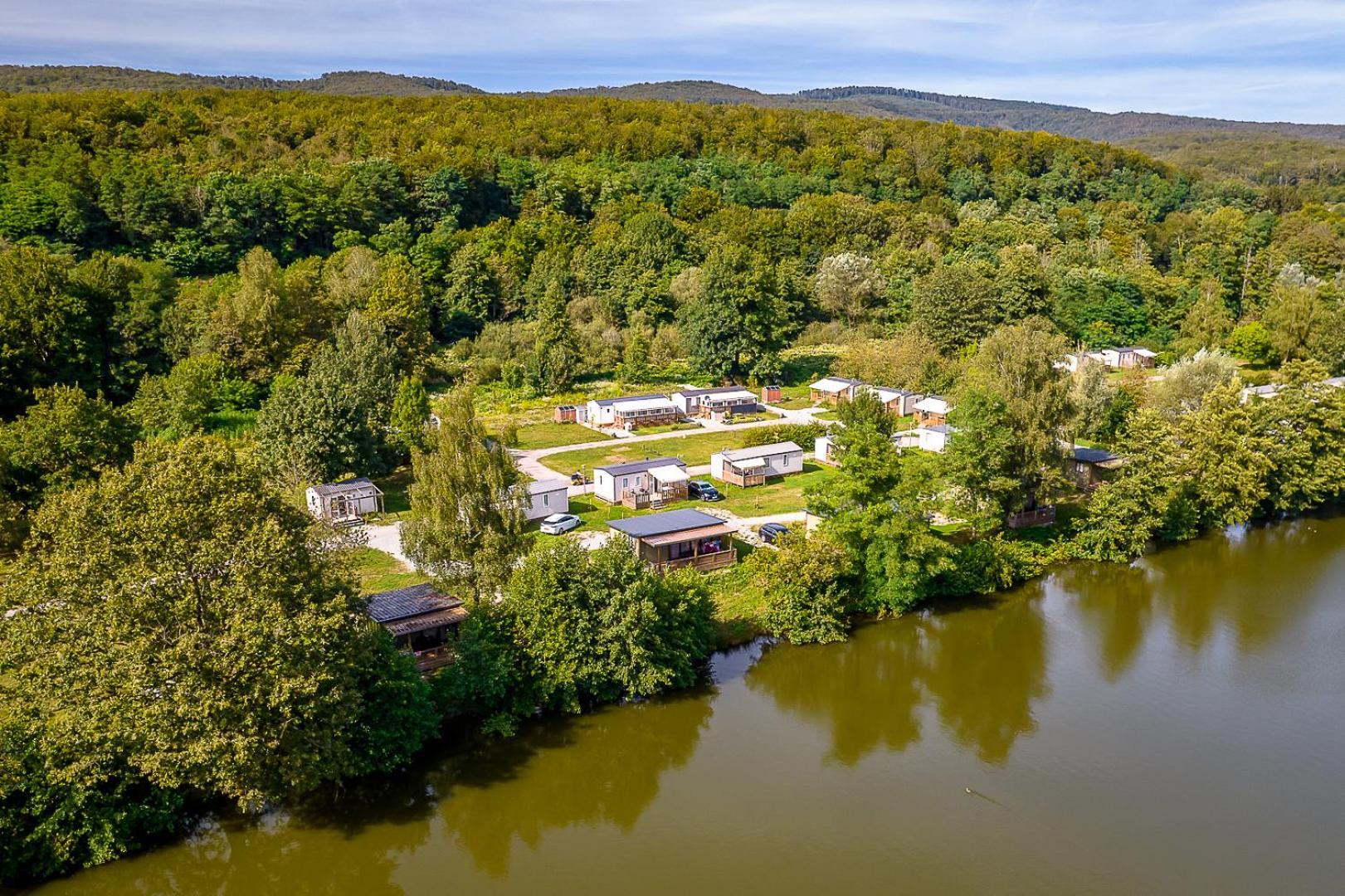 Camping Les Ballastieres - Vosges Du Sud Hotel Champagney Exterior foto